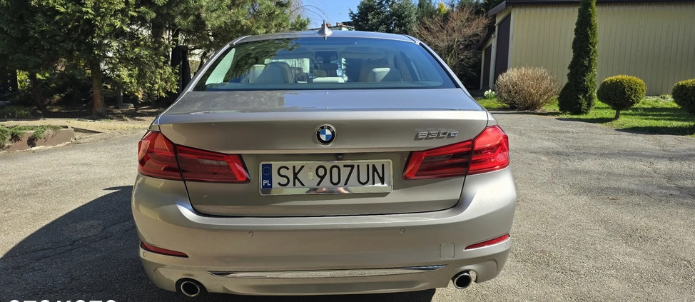 BMW Seria 5 cena 129000 przebieg: 127000, rok produkcji 2017 z Mikołów małe 254